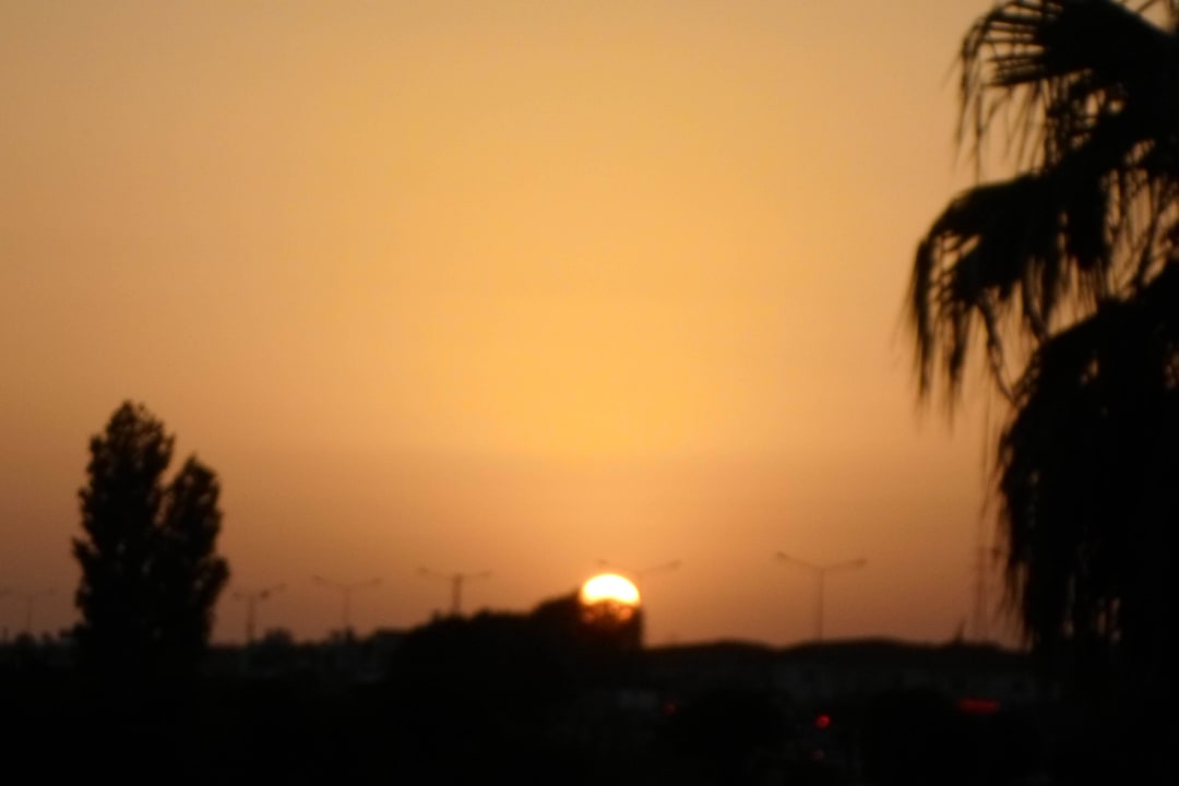 Sonnenuntergang.  Can Garden Resort