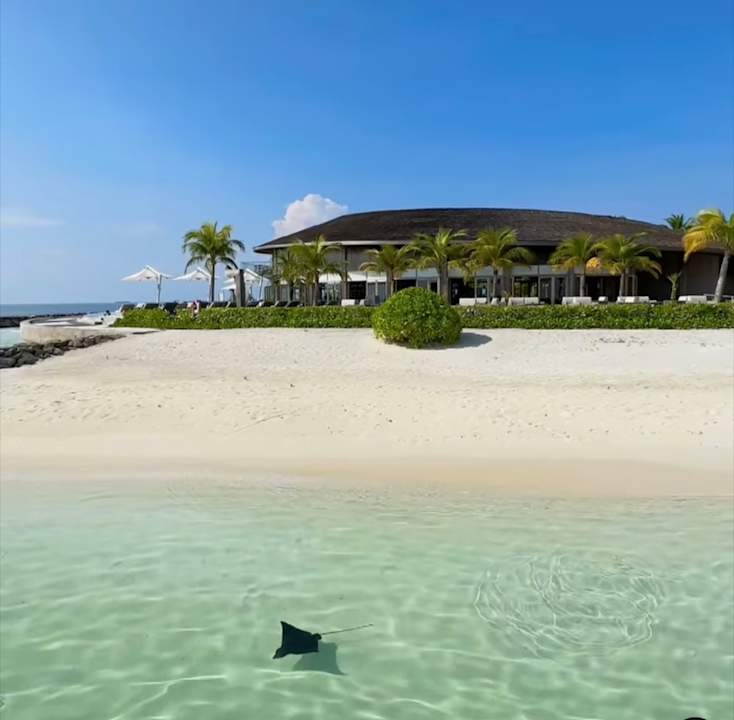 Strand Kagi Maldives Resort & Spa