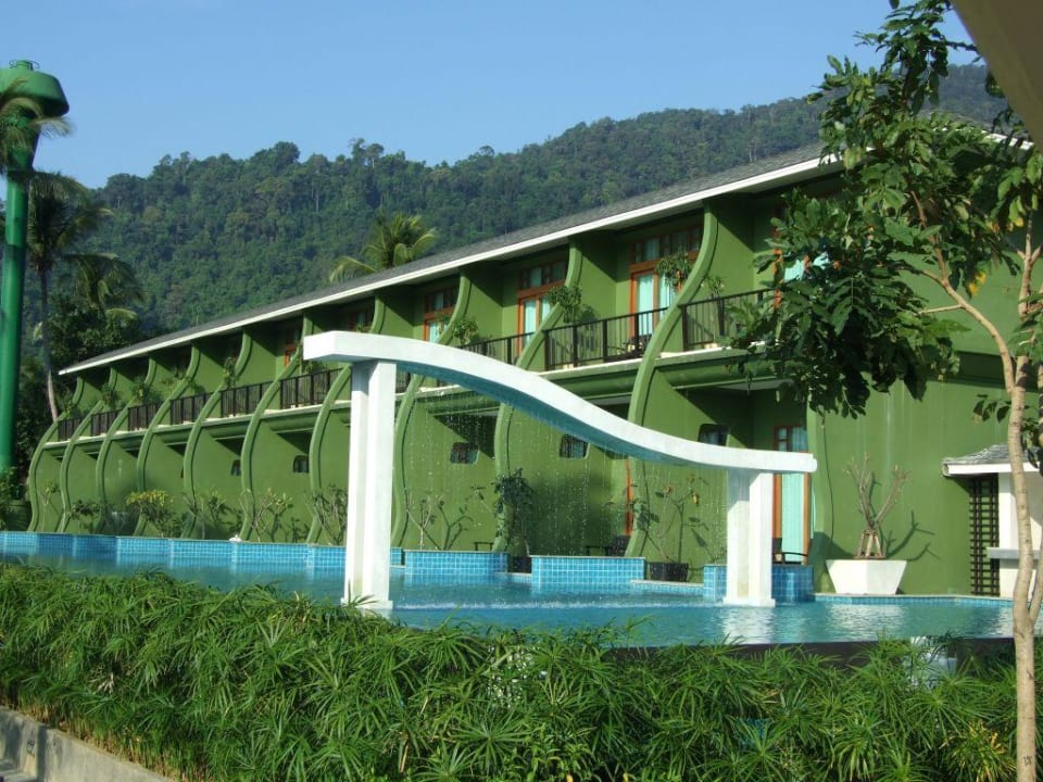 Oben Pool View, unten Pool Access Hotel Mercure Koh Chang Hideaway