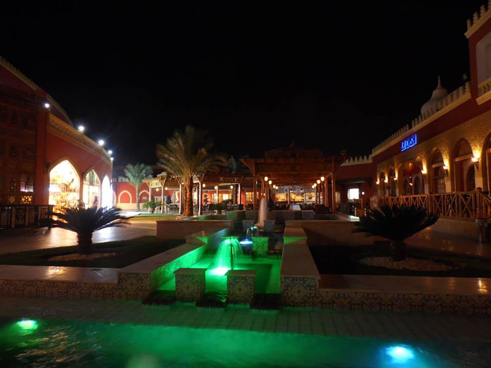 Hotel Fantasia 1001 Nacht Alf Leila wa Leila Pickalbatros Alf Leila Wa Leila Resort - Neverland Hurghada