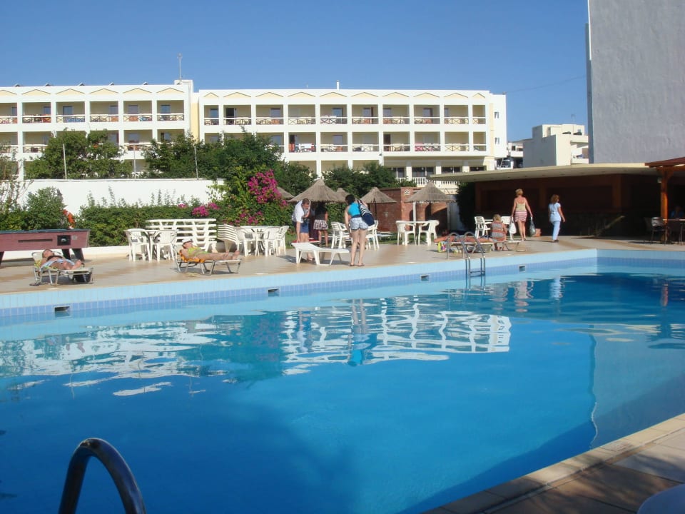 Big pool Heronissos Hotel