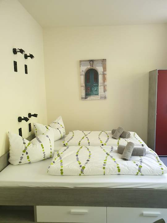 Zimmer Hostel Gleisbett