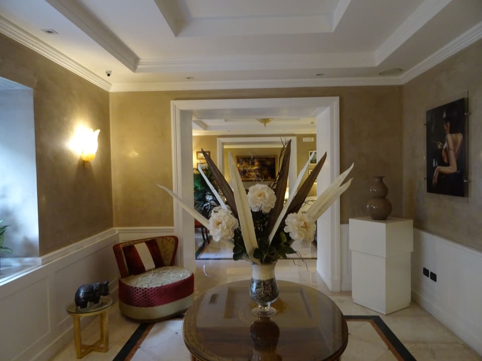 Lobby Hotel San Pietro