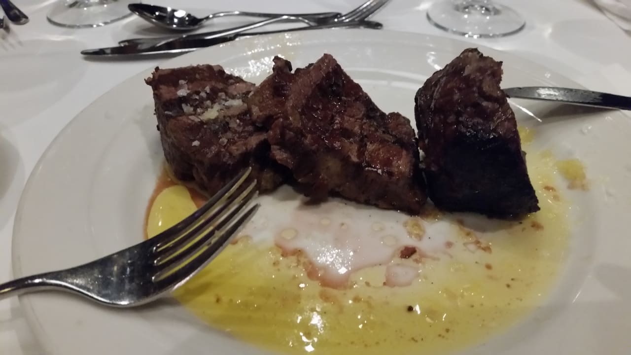 So lecker, Rinderfilet im Hauptestaurant Maxx Royal Belek Golf Resort