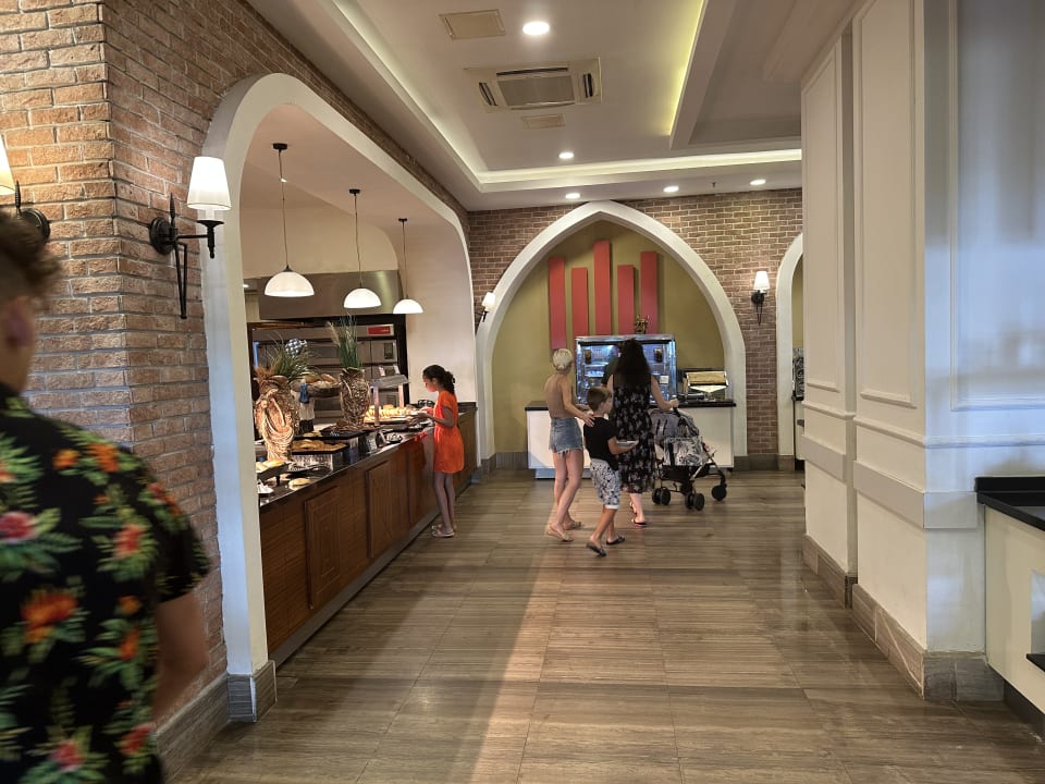 Gastro Sherwood Exclusive Lara