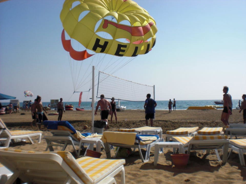 Parasailing Dream Family Club