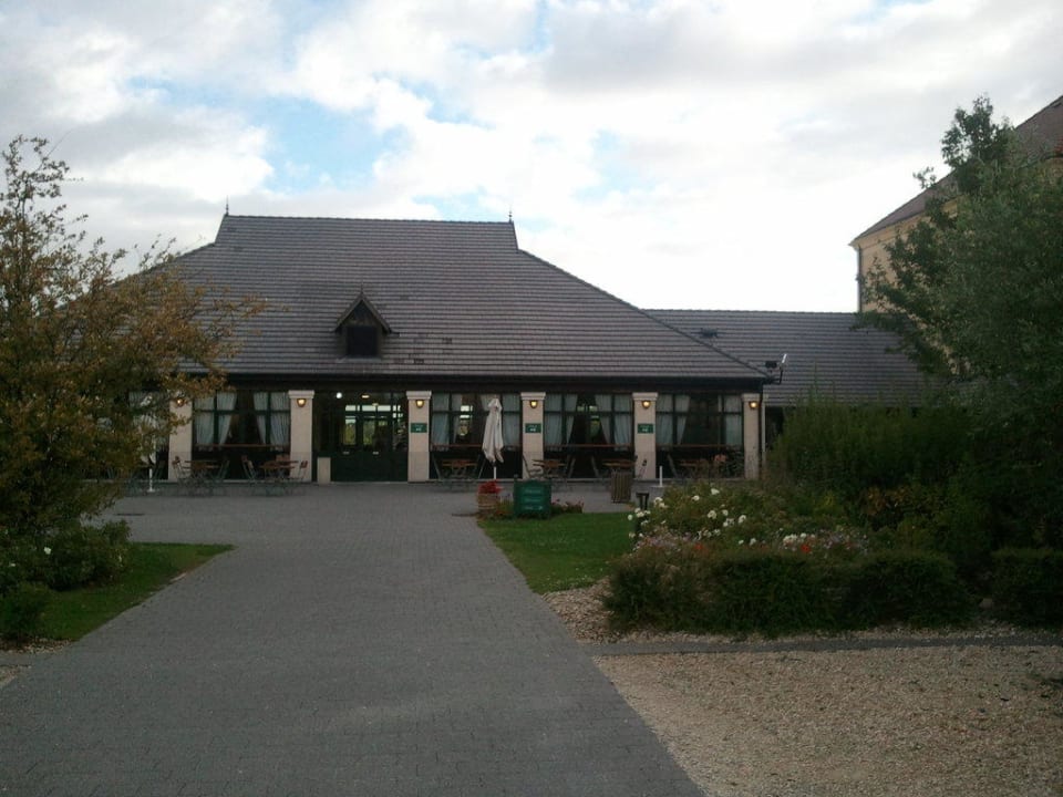 Restaurant Campanile Val de France