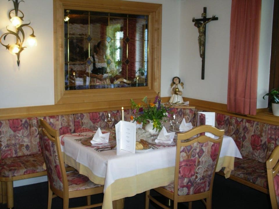 Tisch beim Abendessen Kräuterhotel Zischghof