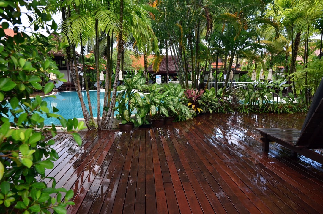Basen Khaolak Bhandari Resort & Spa