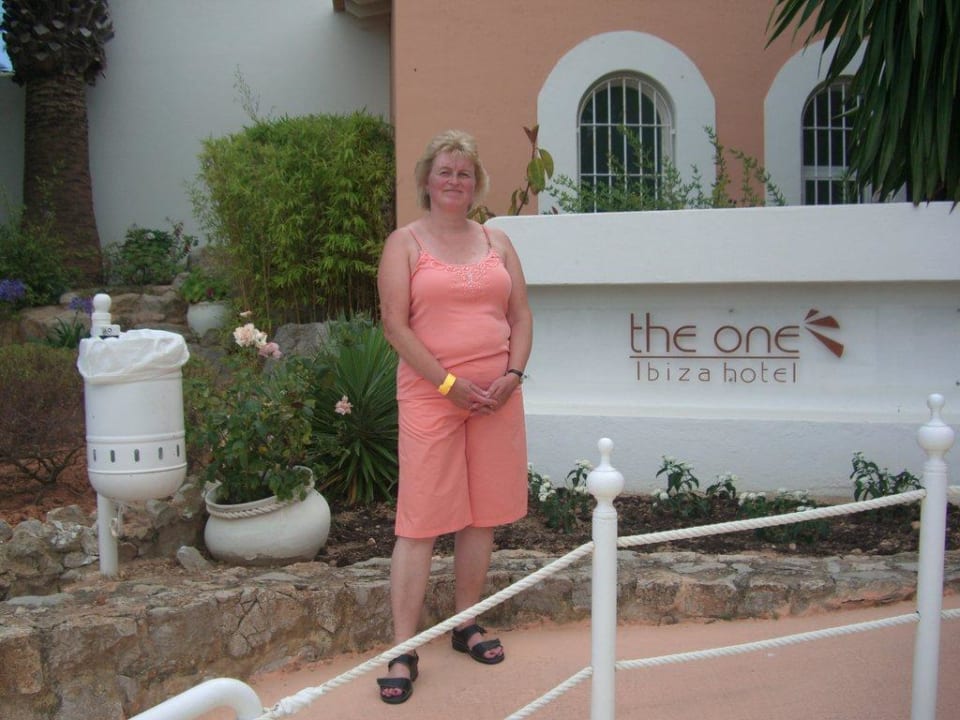 Der Eingang vom one Ibiza Hotel Destino Pacha Ibiza Resort - Adults only