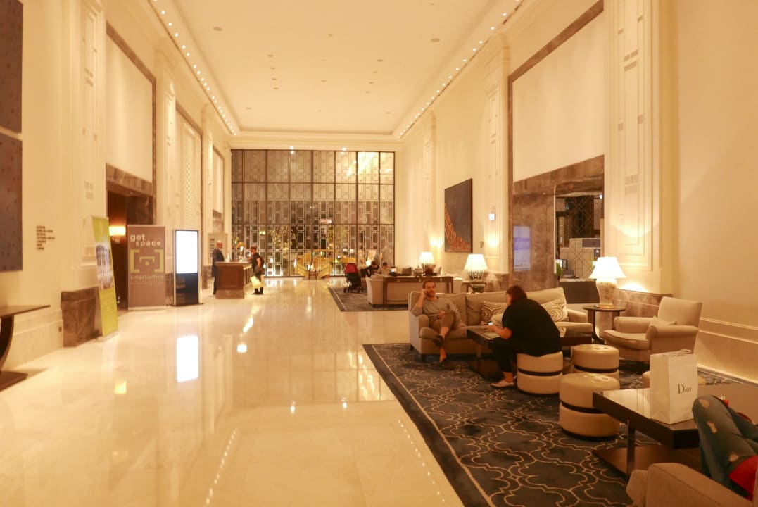 Lobby Hilton Istanbul Bomonti Hotel & Conference Center