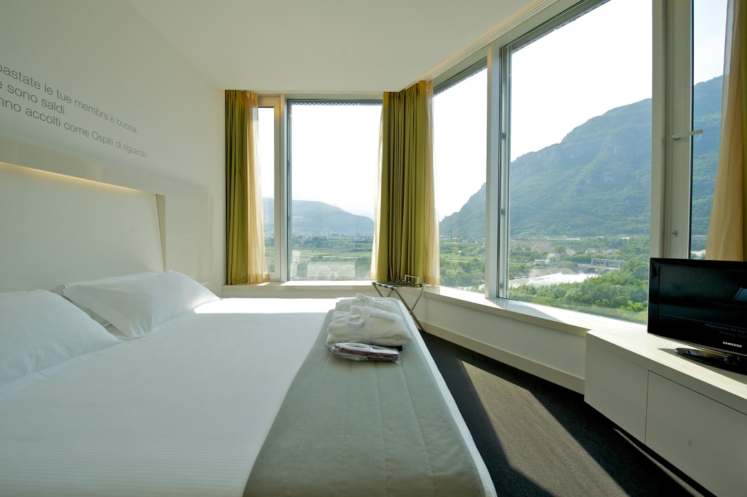 Superior Panoramica Mercure Nerocubo Rovereto