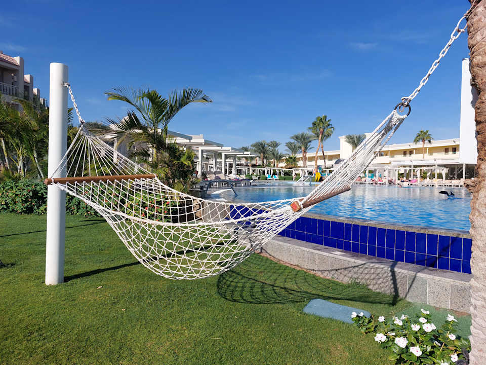 Pool JAZ Elite Casa del Mar Beach