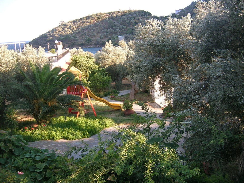 Spielplatz Hotel Limnionas Bay Village