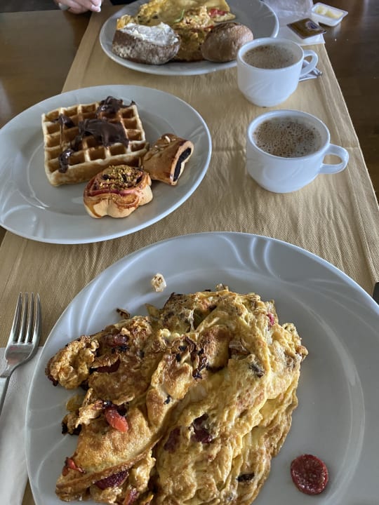 Gastro Le Bleu Hotel & Resort