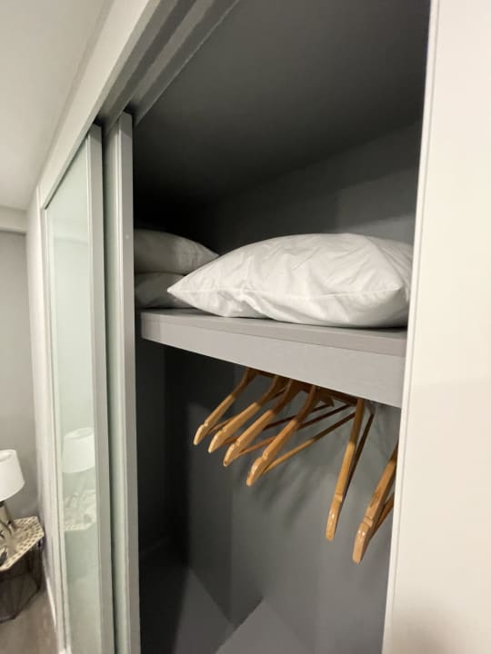 Zimmer Ocean Cliff Apartment