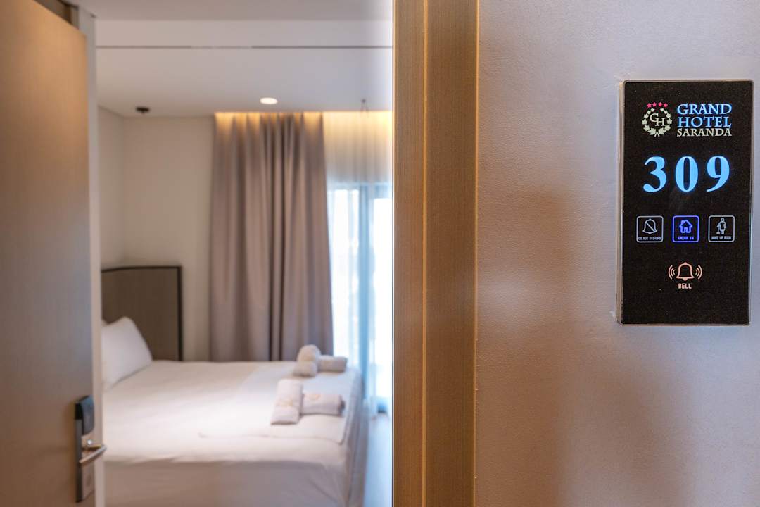 Zimmer Grand Hotel Saranda