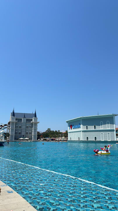 Pool Granada Luxury Belek