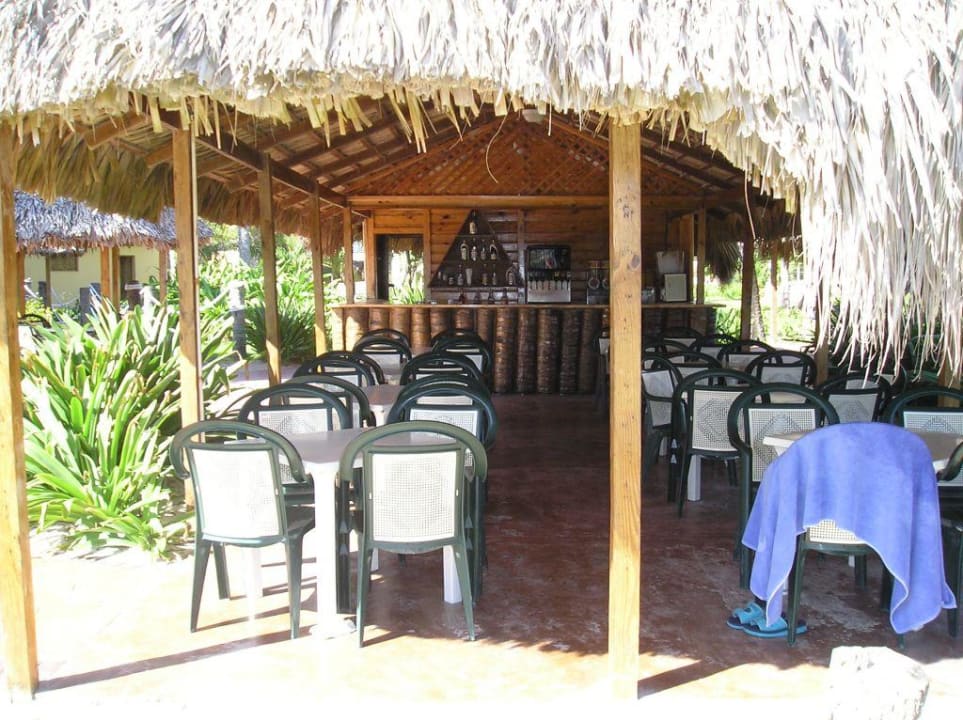 Eine der Strandbars Grand Palladium Select Bávaro Resort & Spa