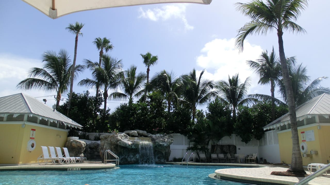 Pool Hotel Sheraton Suites Key West