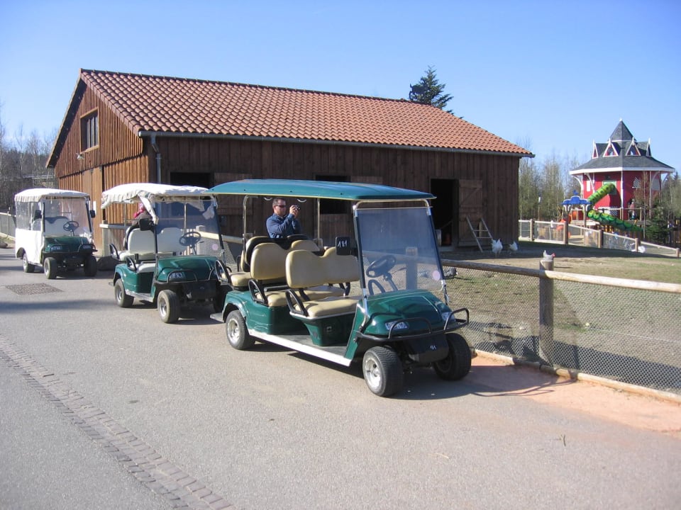E-Buggy Parkplatz Center Parcs Les Trois Forêts