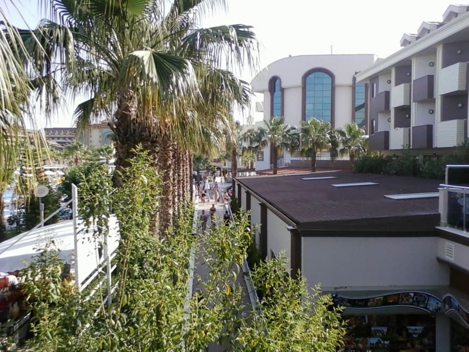 Von der Lobby Terrasse Hane Family Resort