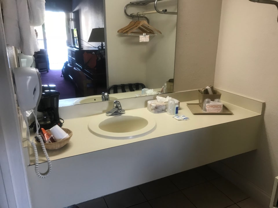 Zimmer Hotel Rodeway Inn Maingate