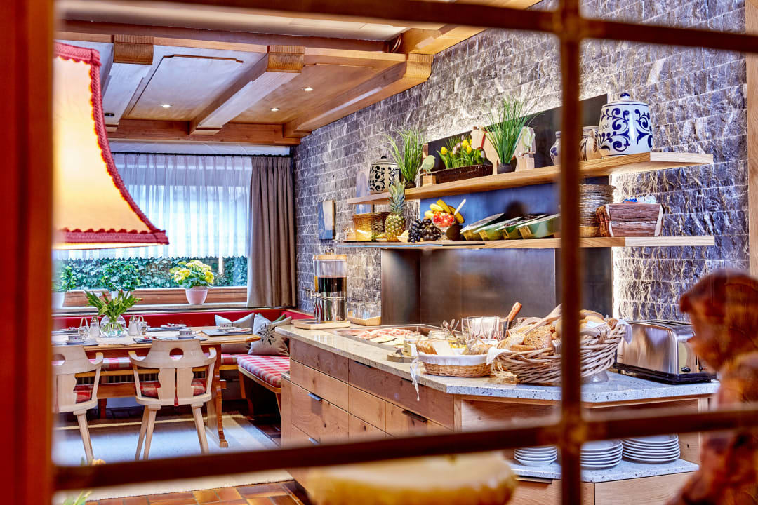 Gastro Gästehaus Franziska Hotel Garni