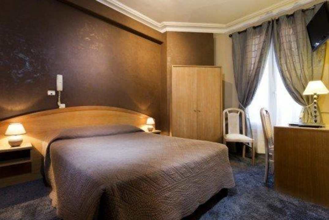 Guest Room Hotel Donjon Vincennes