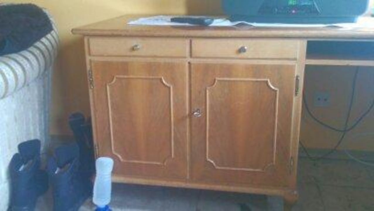 Fernsehschrank Sonnenmatte-Titisee B+B Hotel Guesthouse