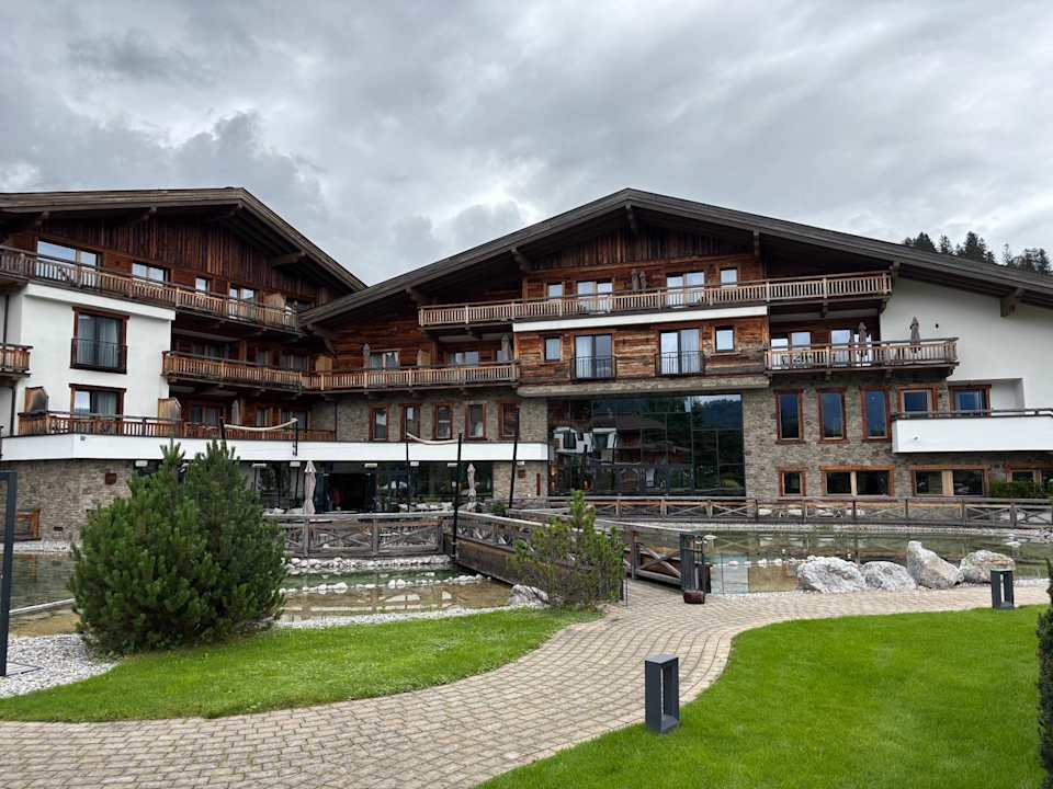 Außenansicht Hotel Kaiser in Tirol
