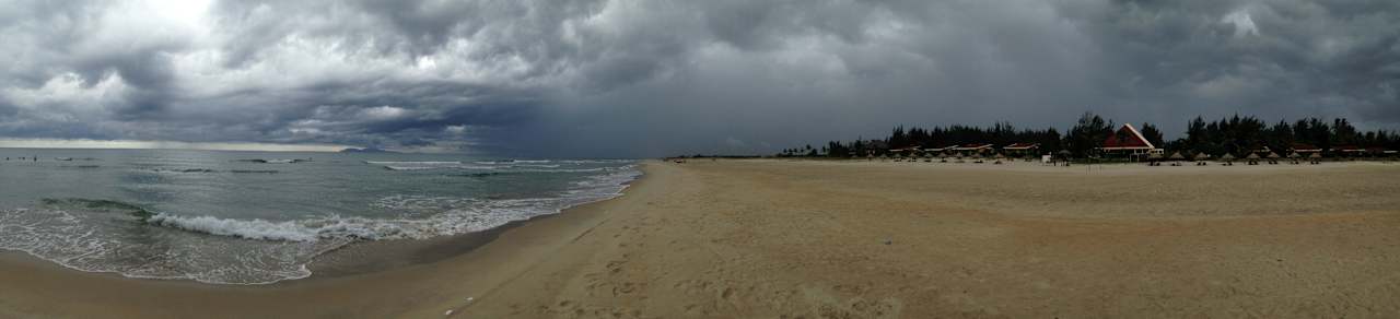 Feiner Sandstrand, flaches Wasser Sandy Beach Non Nuoc Resort