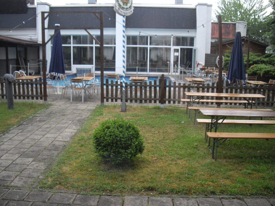 Blick aus dem Zimmer Leonardo Hotel Düsseldorf Airport - Ratingen