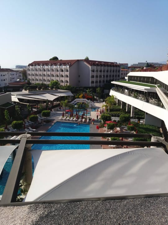 Pool  The Sense Deluxe Hotel
