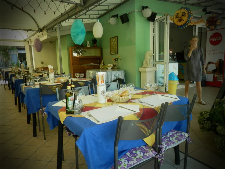 Offriamo le specialità locali di pesce e di carne Guesthouse Locanda San Marco