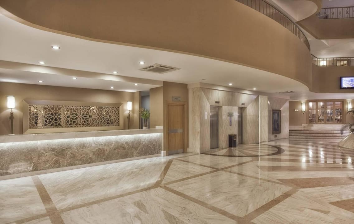 Reception Akka Alinda Hotel