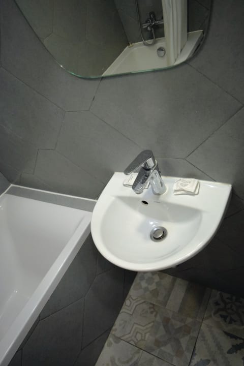 Zimmer Partner Guest House Saksahanskogo Street