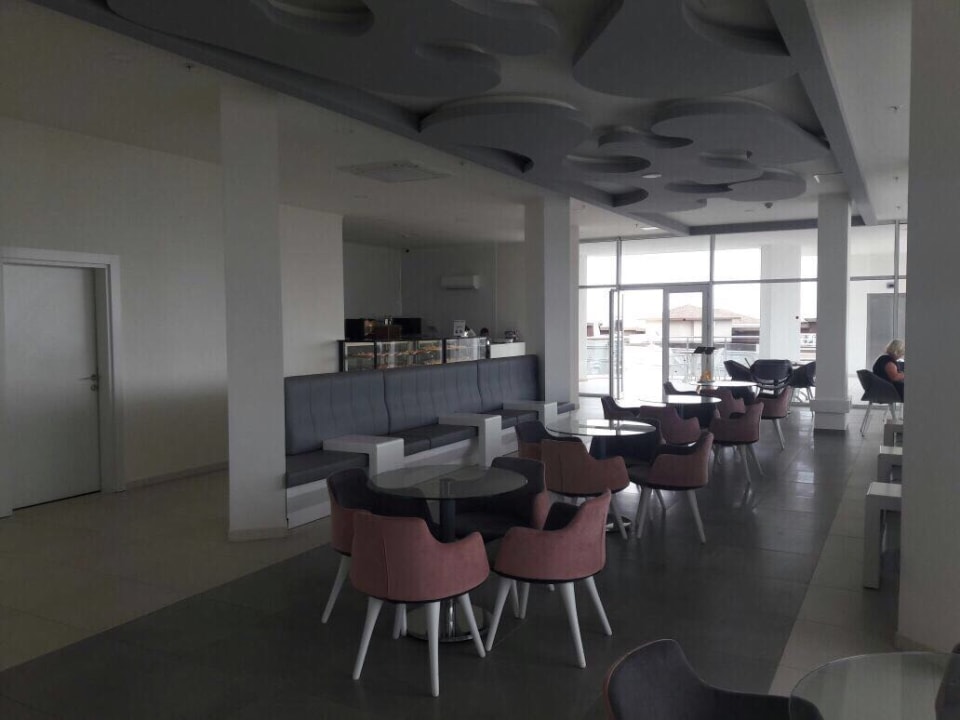 Restaurant Laguna Beach Alya Resort & Spa Hotel