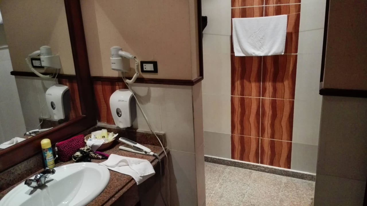 Geräumig Pickalbatros Alf Leila Wa Leila Resort - Neverland Hurghada