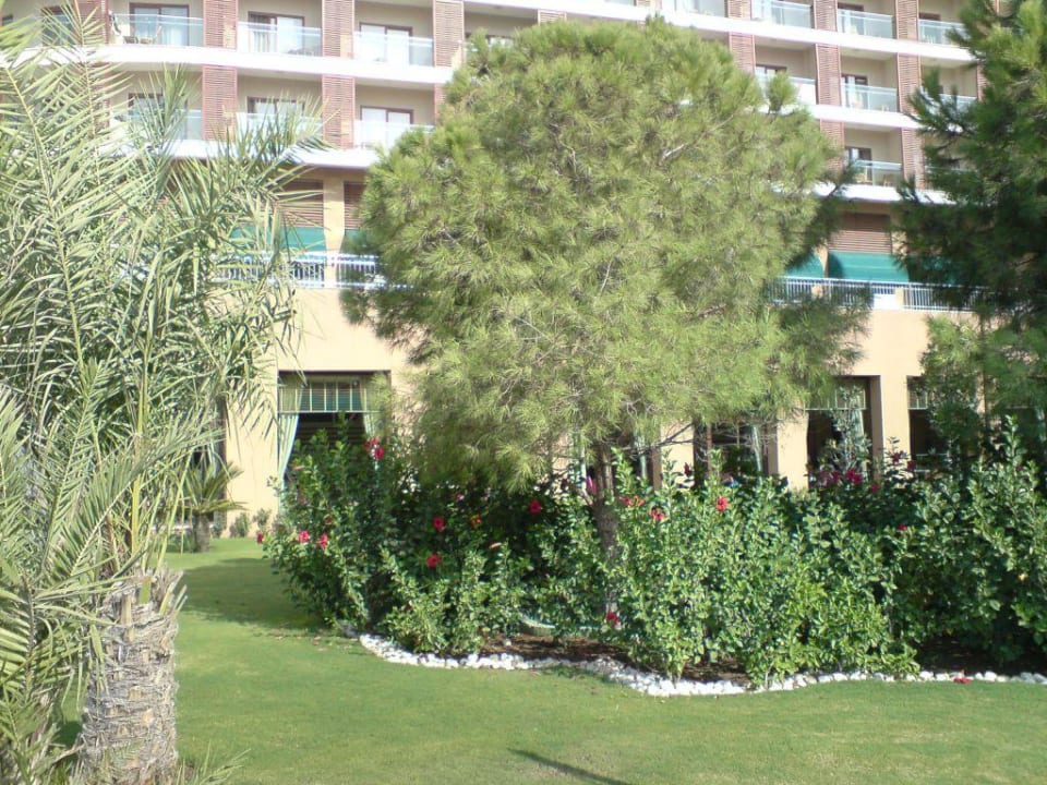 Hauptgebäude und Grünanlagen Voyage Belek Golf & Spa