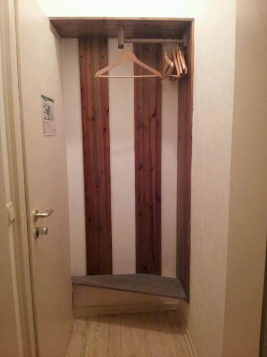 Schrank Georg Hotel Witten