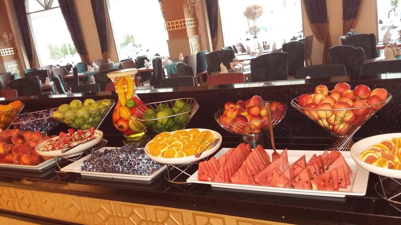Buffet J'adore Deluxe Hotel & Spa
