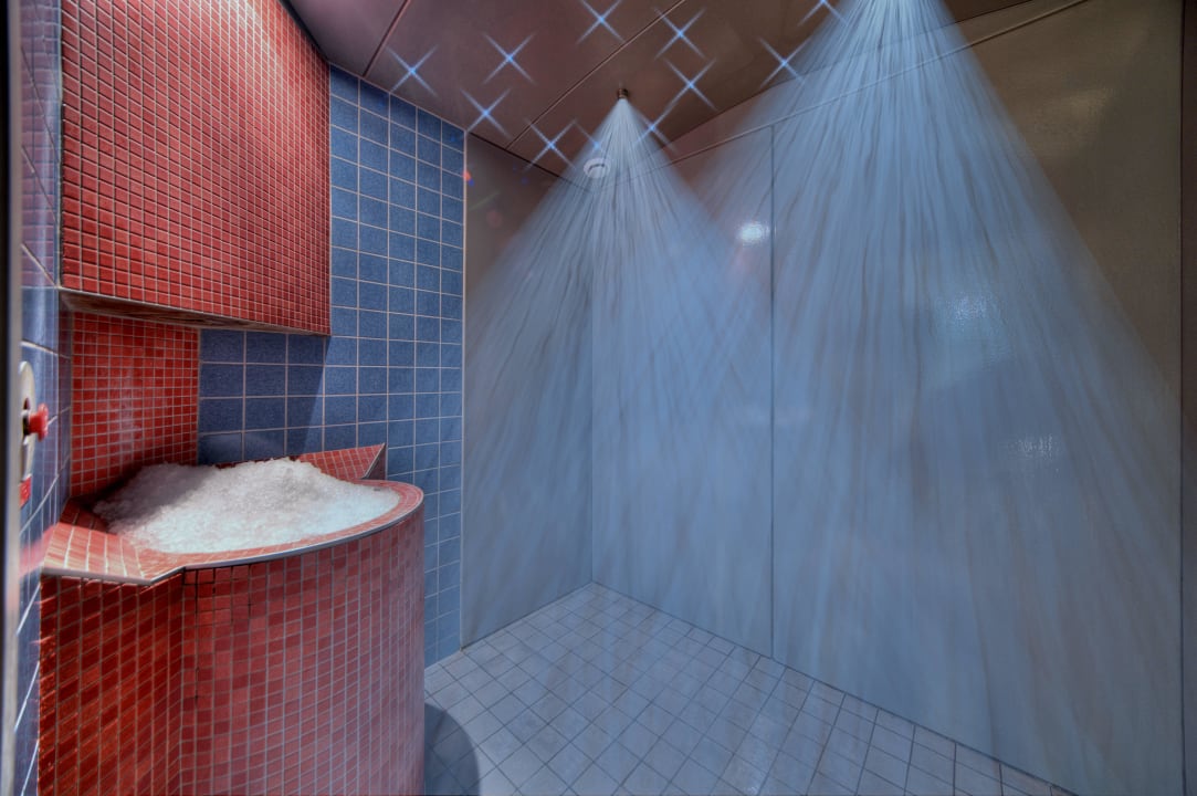 Nebeleisgrotte Seehotel Rust