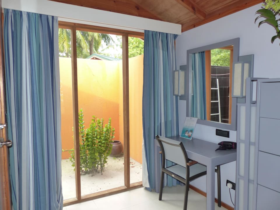 Zimmer Meeru Maldives Resort Island