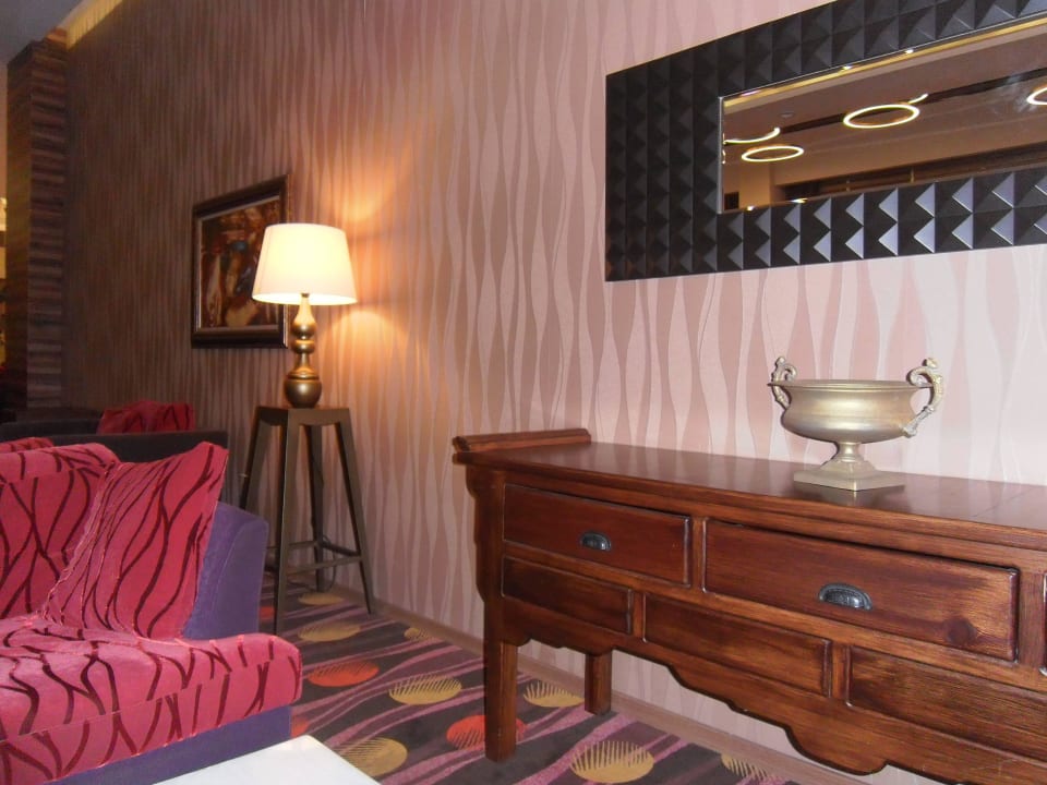 Einrichtung Hotel Royal Garden Beach