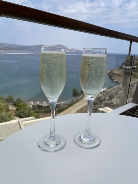 Ausblick Lindos Blu, Luxury Hotel & Suites - Adults only
