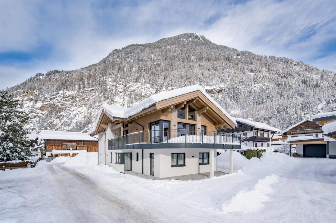 Außenansicht Alpenchalet Tirol