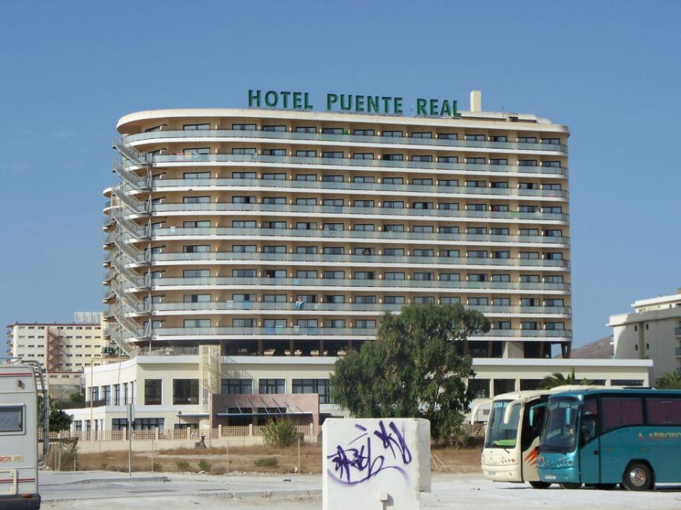Die "sonnige Seite" des Hotels Hotel Puente Real