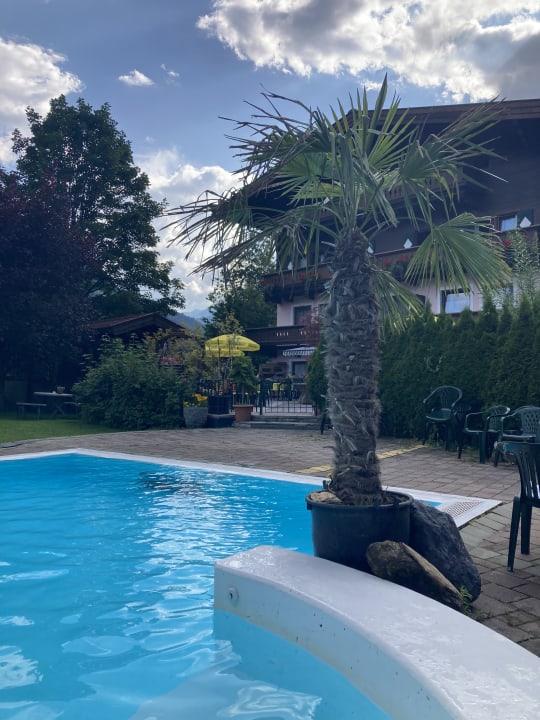 Pool Altachhof