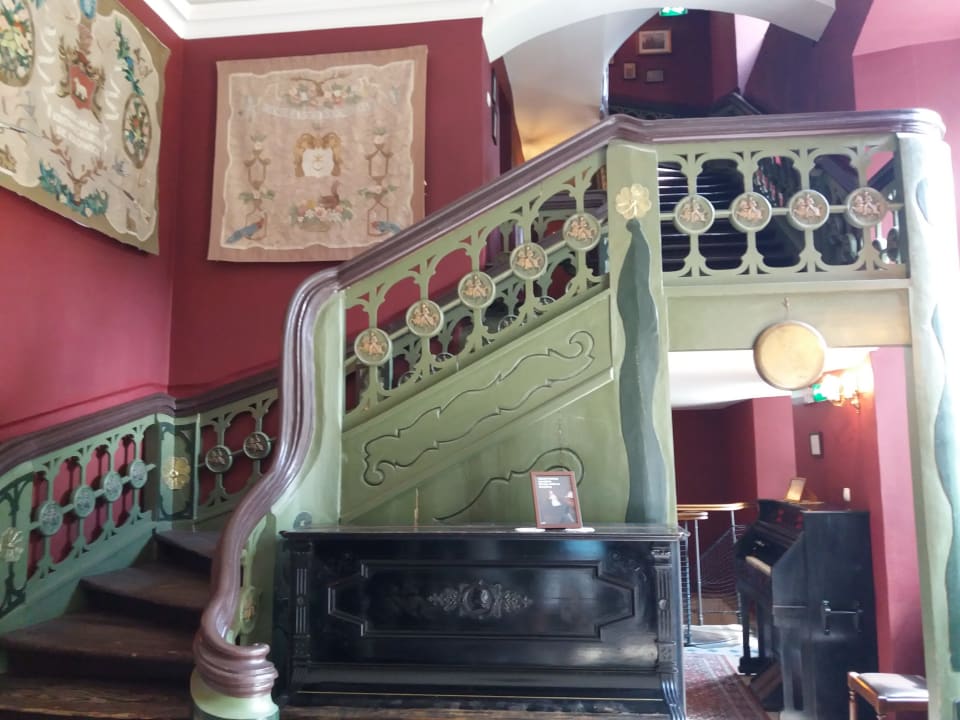 Sport & Freizeit Zespół Pałacowo-Parkowy w Ostromecku